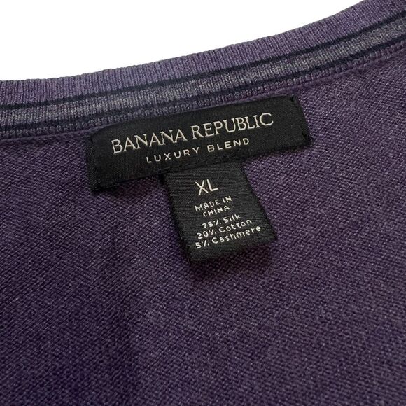 BANANA REPUBLIC Cashmere-Silk Blend XLarge Deep Purple Sweater Men’s - Picture 2 of 8
